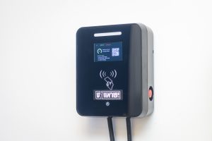 עמדת טעינה לרכבים חשמליים KEREN